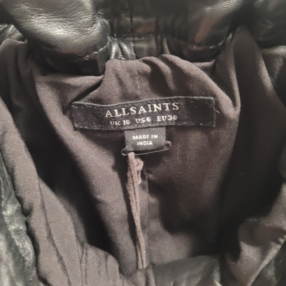 NWT Allsaints Erica Leather Paperbag Shorts Size 6 - Picture 6 of 14